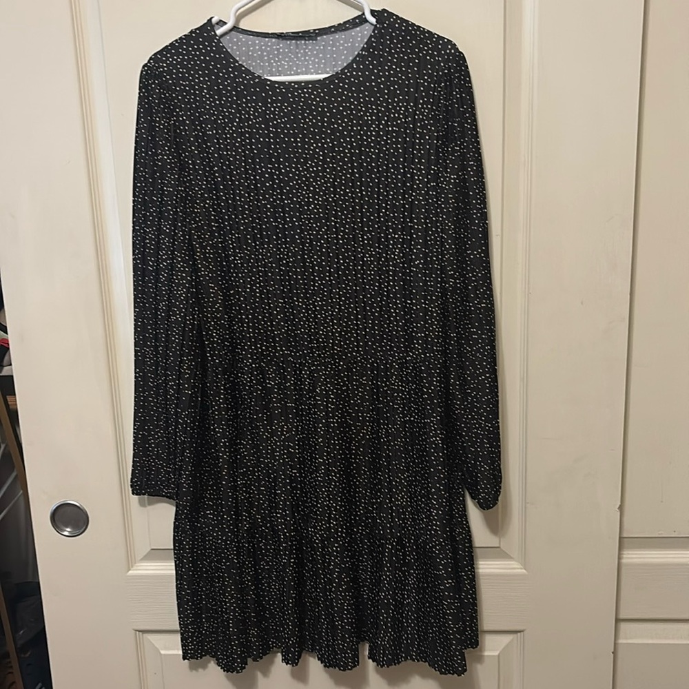 Zara L Pleated Black Dress With Tiny White Polka Dots